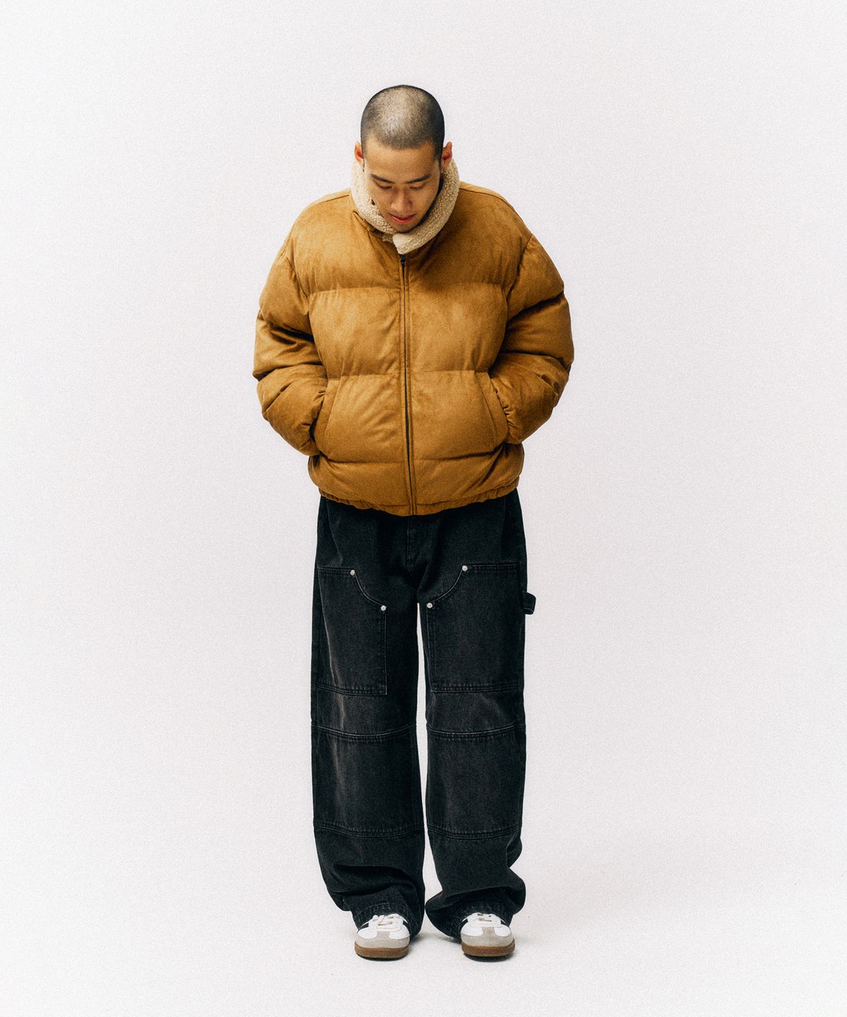 피지컬 디파트먼트(PHYSICAL DEPARTMENT) 스웨이드 보아 카라 푸퍼패딩_카멜
