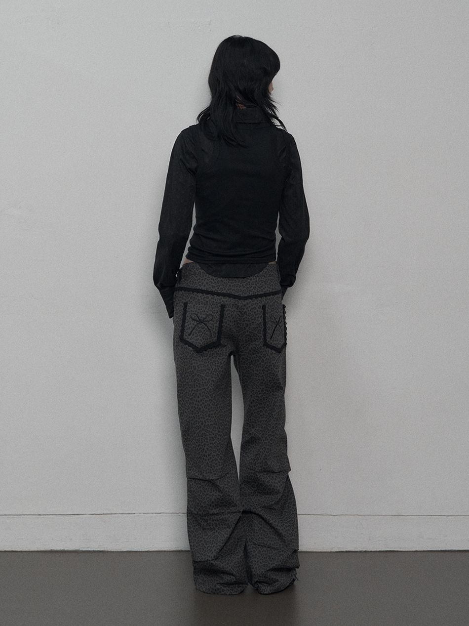 パンツ SETUPEXE LEOPARD LACE PANTS / CHARCOAL MUSINSA公式 | SETUPEXE LEOPARD LACE PANTS / CHARCOAL