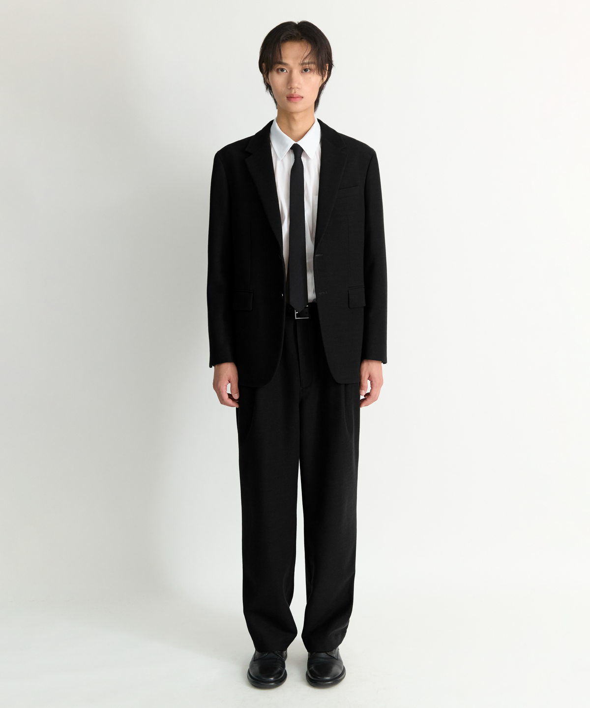 넌블랭크(NONBLANK) 세미 오버 핏 저지 셋업 수트_BLACK