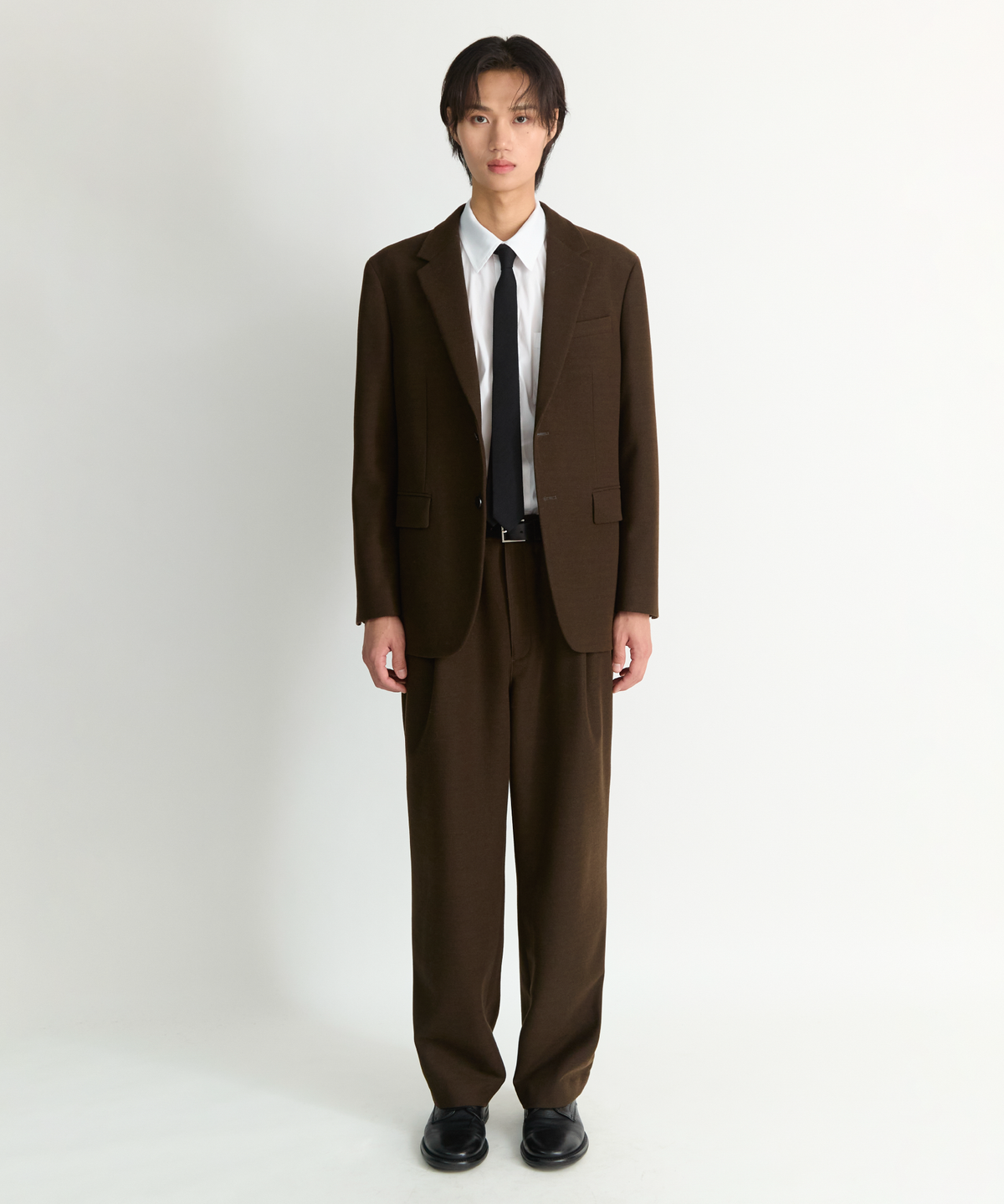 넌블랭크(NONBLANK) 원턱 와이드 핏 저지 슬랙스_DARK BROWN