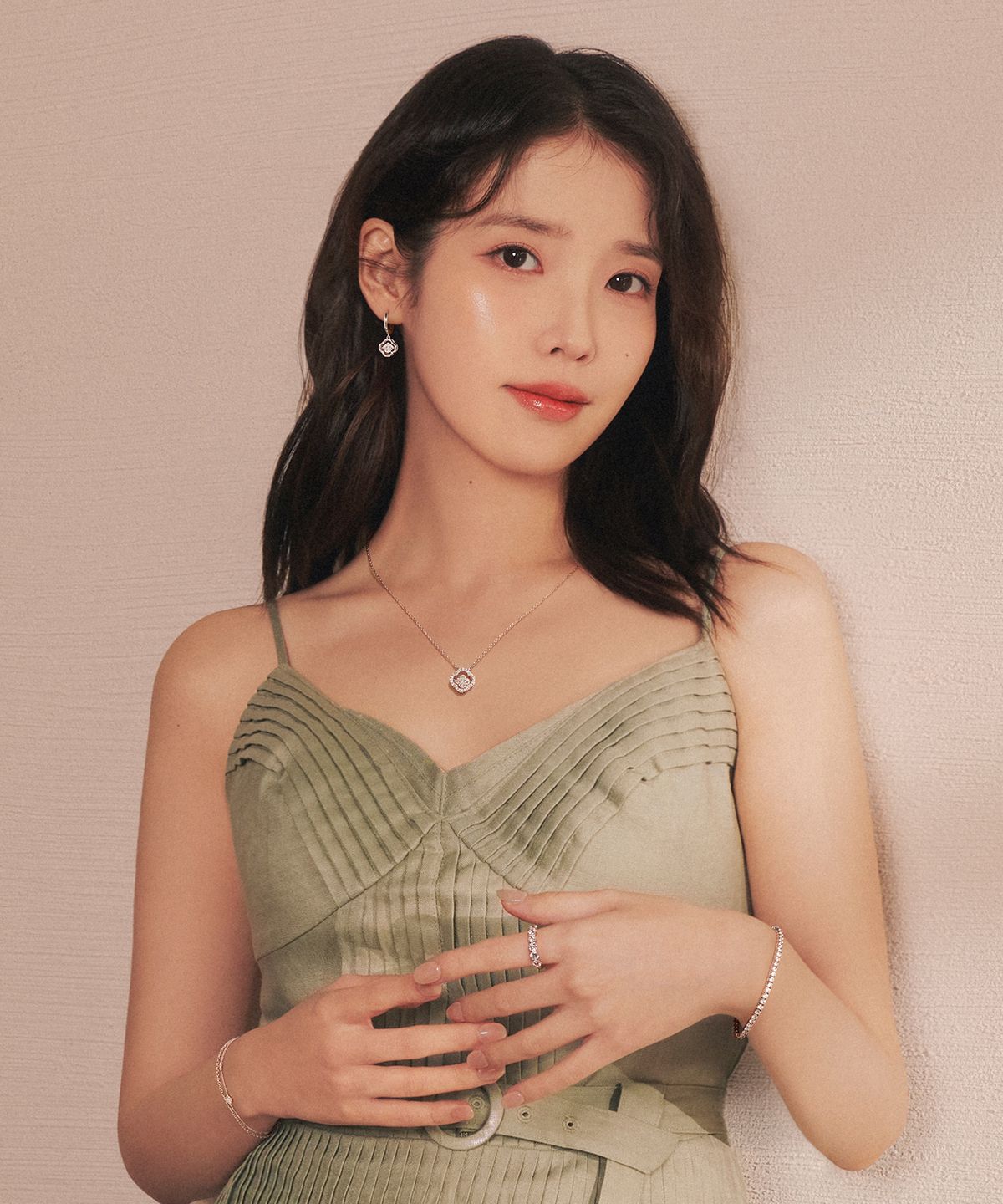 제이에스티나(JESTINA) CLOVIA MIOELLO 목걸이 (JJCLNQ4BF173SW420)