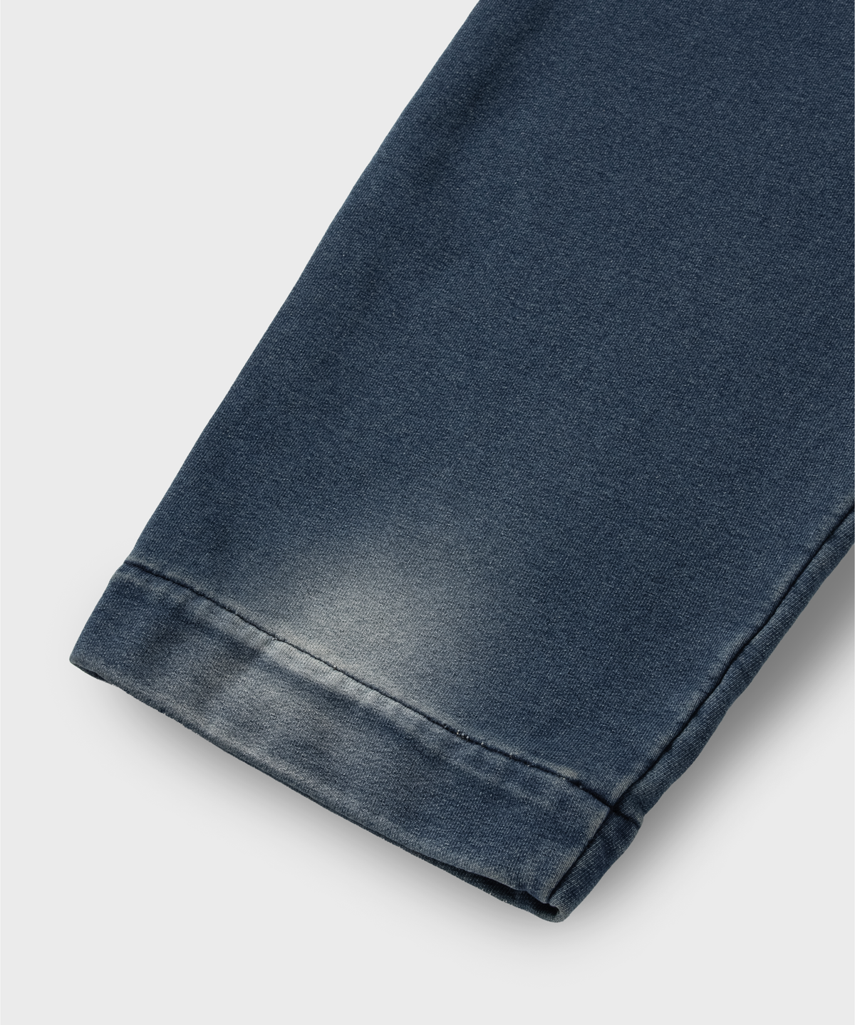 넌블랭크(NONBLANK) 데님 스웨트 팬츠_BLUE