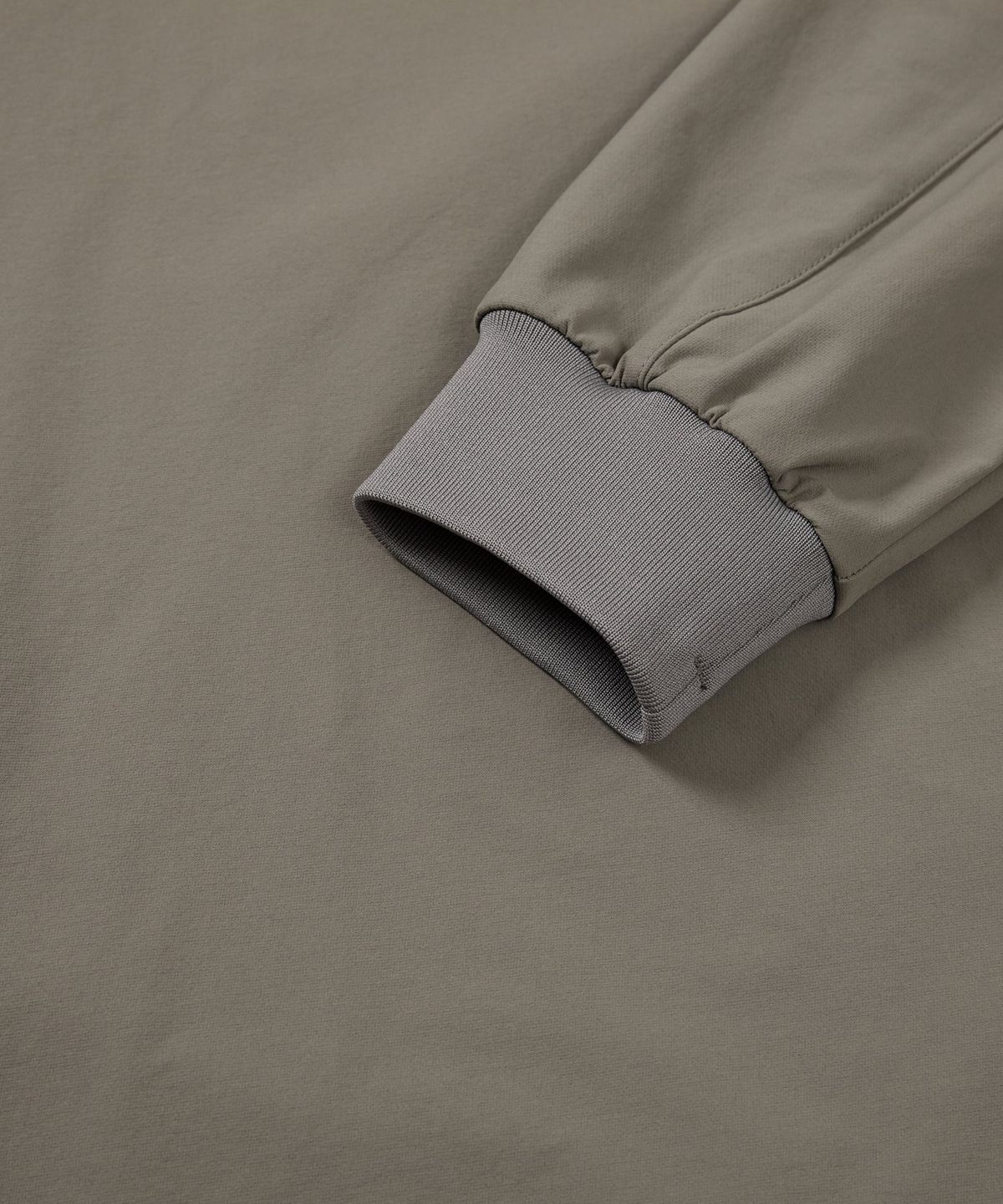스노우피크 어패럴(SNOWPEAK APPAREL) 라고 맨투맨 (S24FUTHT32) Dark Khaki