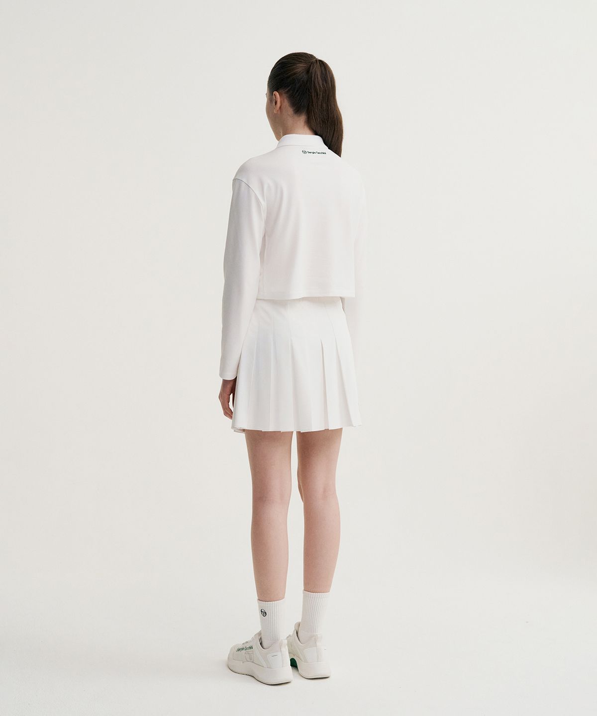 세르지오 타키니(SERGIO TACCHINI) W 플래그 우븐 중기장 플리츠 스커트 (White)