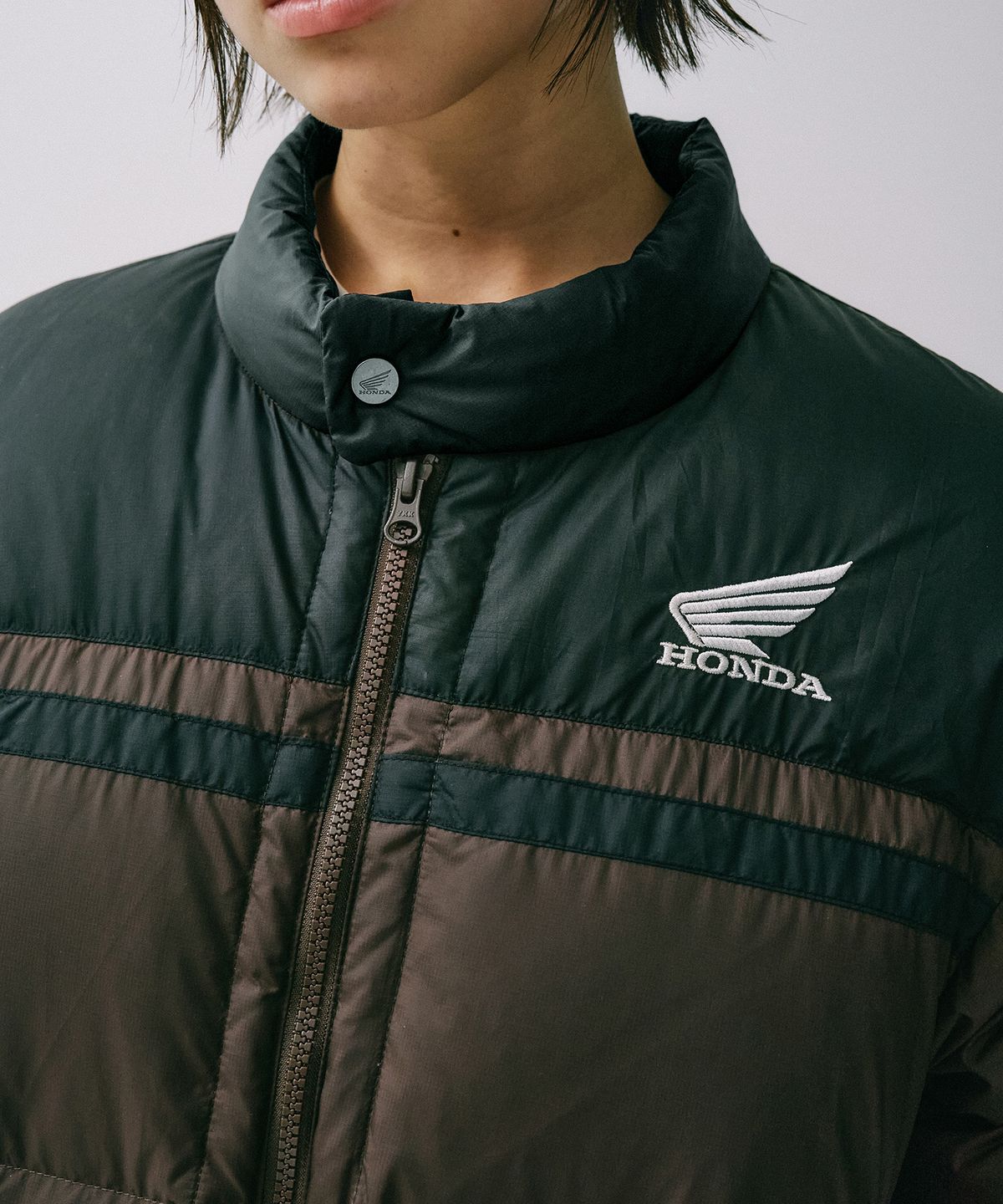 핍스 모터사이클(PHYPS MOTORCYCLE) Honda Wing logo Short Puffer_Brown