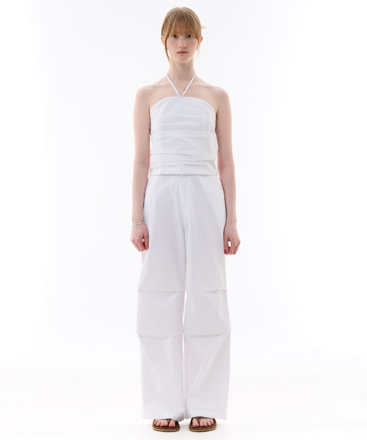 아리킴(ARIKIM) MELLIFLUOUS STRING TUBE TOP / WHITE