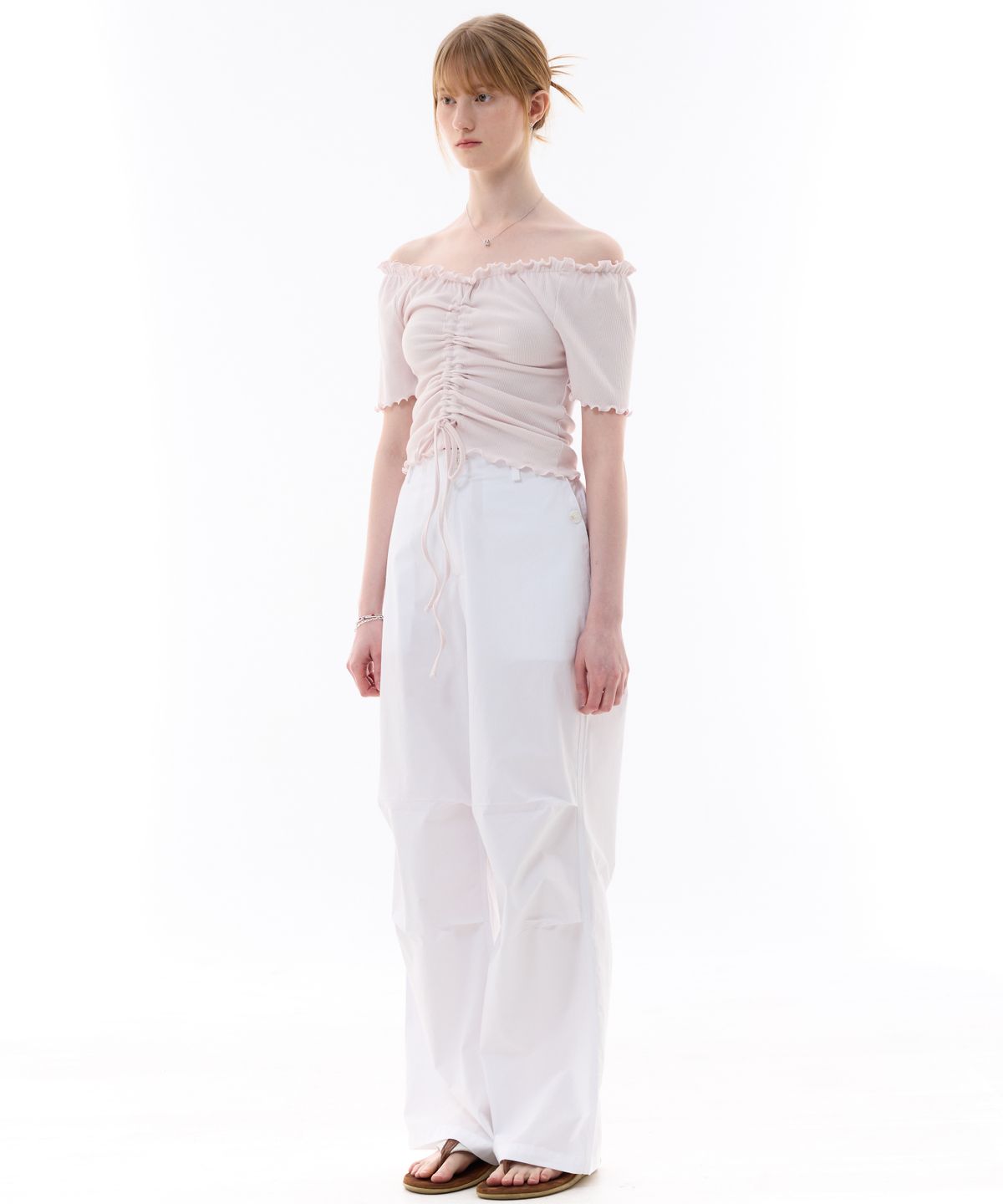 아리킴(ARIKIM) XOXO OFF-SHOULDER / PINK
