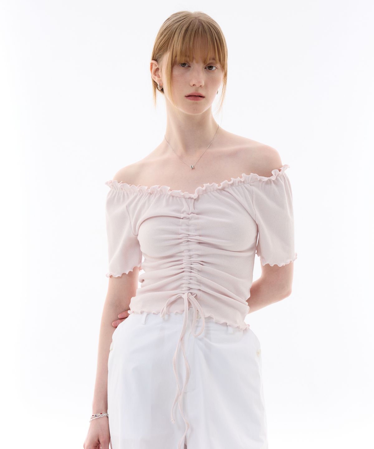 아리킴(ARIKIM) XOXO OFF-SHOULDER / PINK