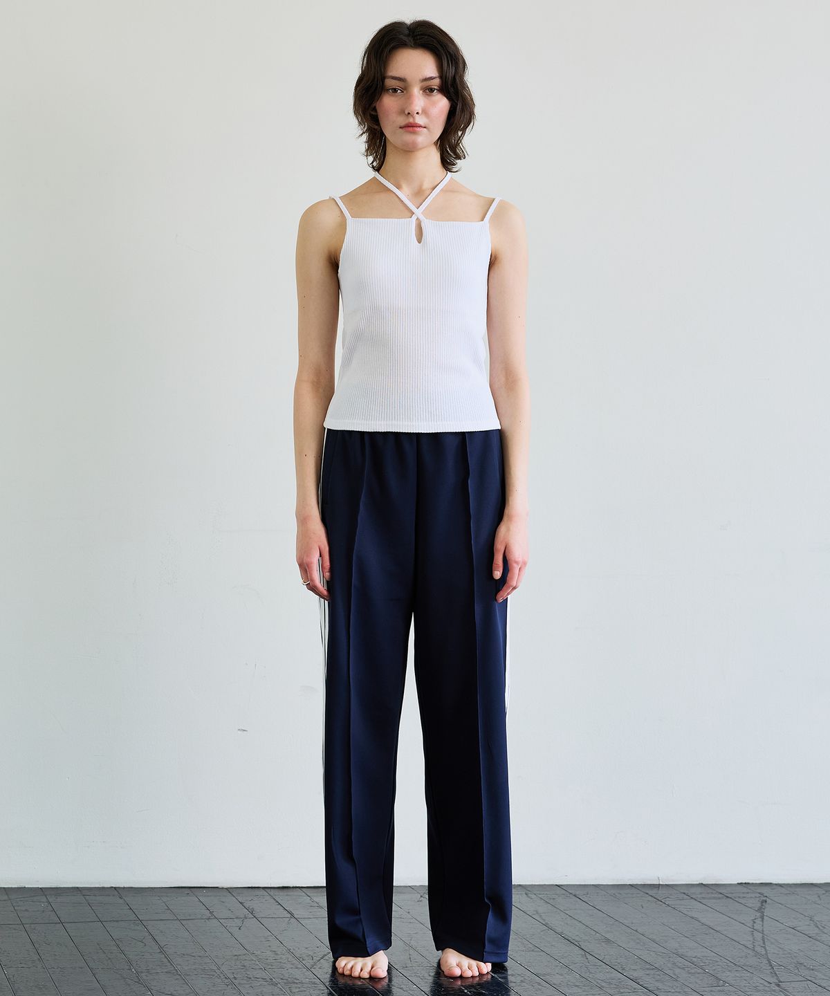 아리킴(ARIKIM) WINSOME BUSTIER SLEEVELESS / WHITE