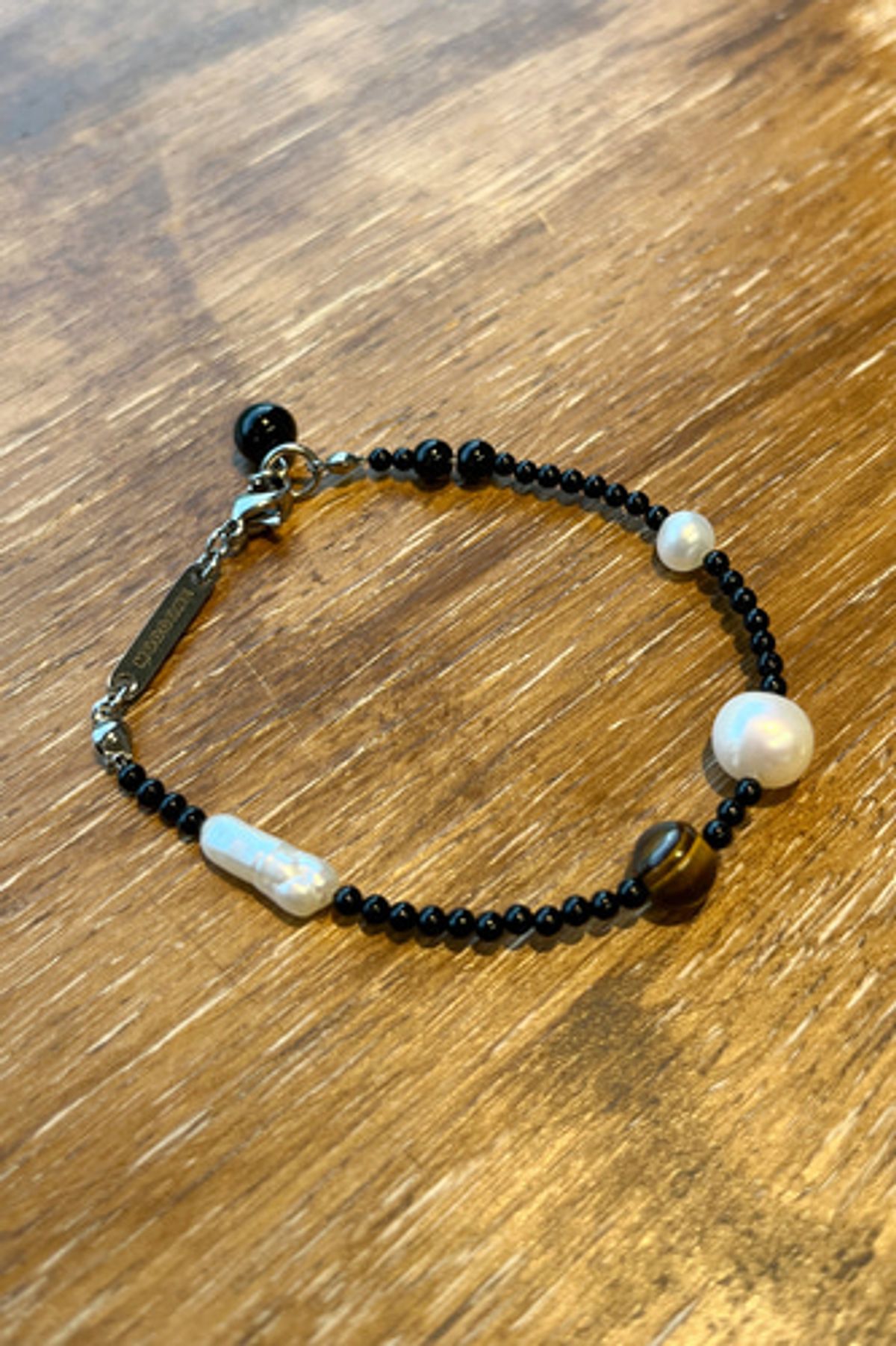 모드곤(MODGONE) 오닉스 담수진주 팔찌 Onyx Pearl Bracelet