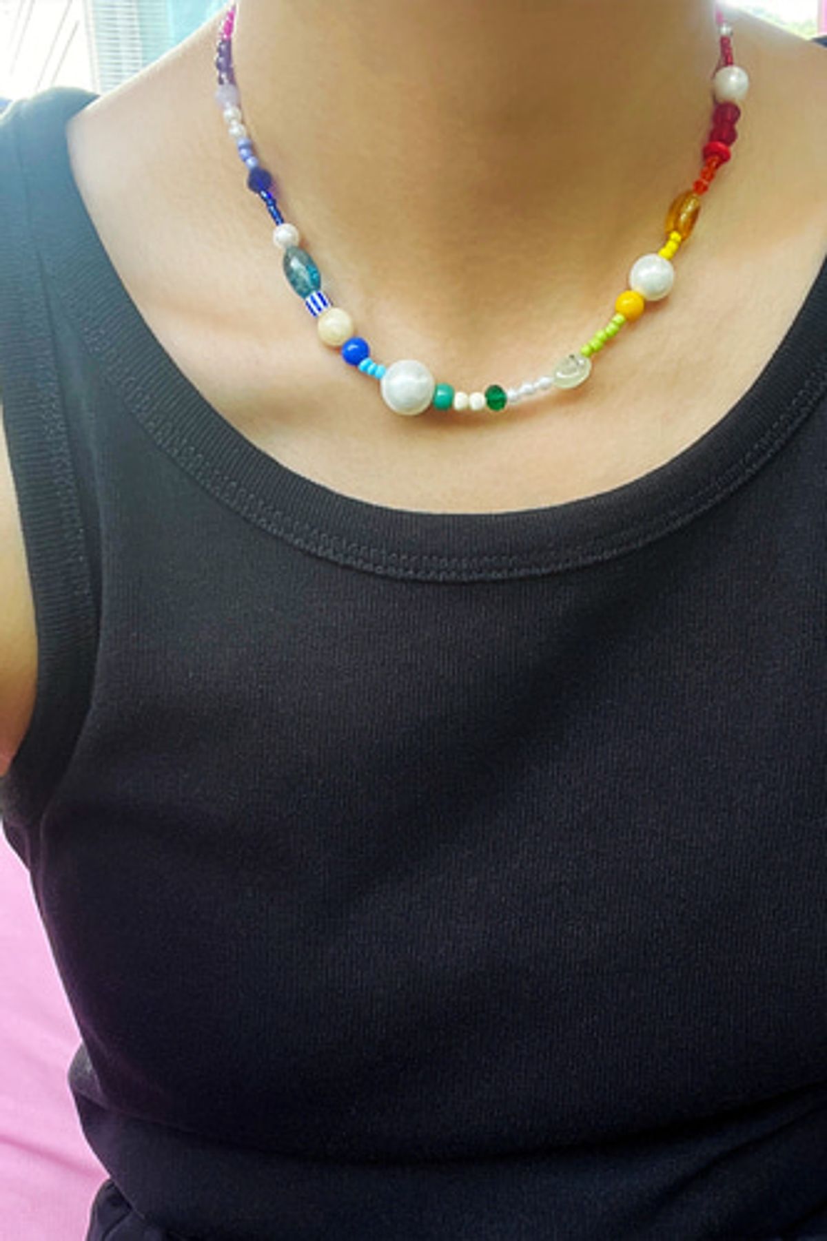 모드곤(MODGONE) 키치 레인보우 비즈 목걸이 Kitsch Rainbow Necklace