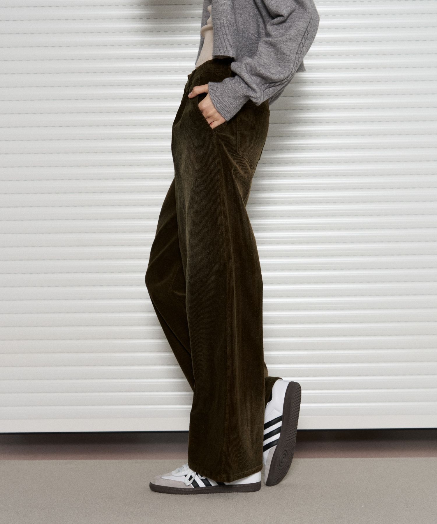 MUSINSA | LEATHERY Washed Corduroy Pants [BLACK]