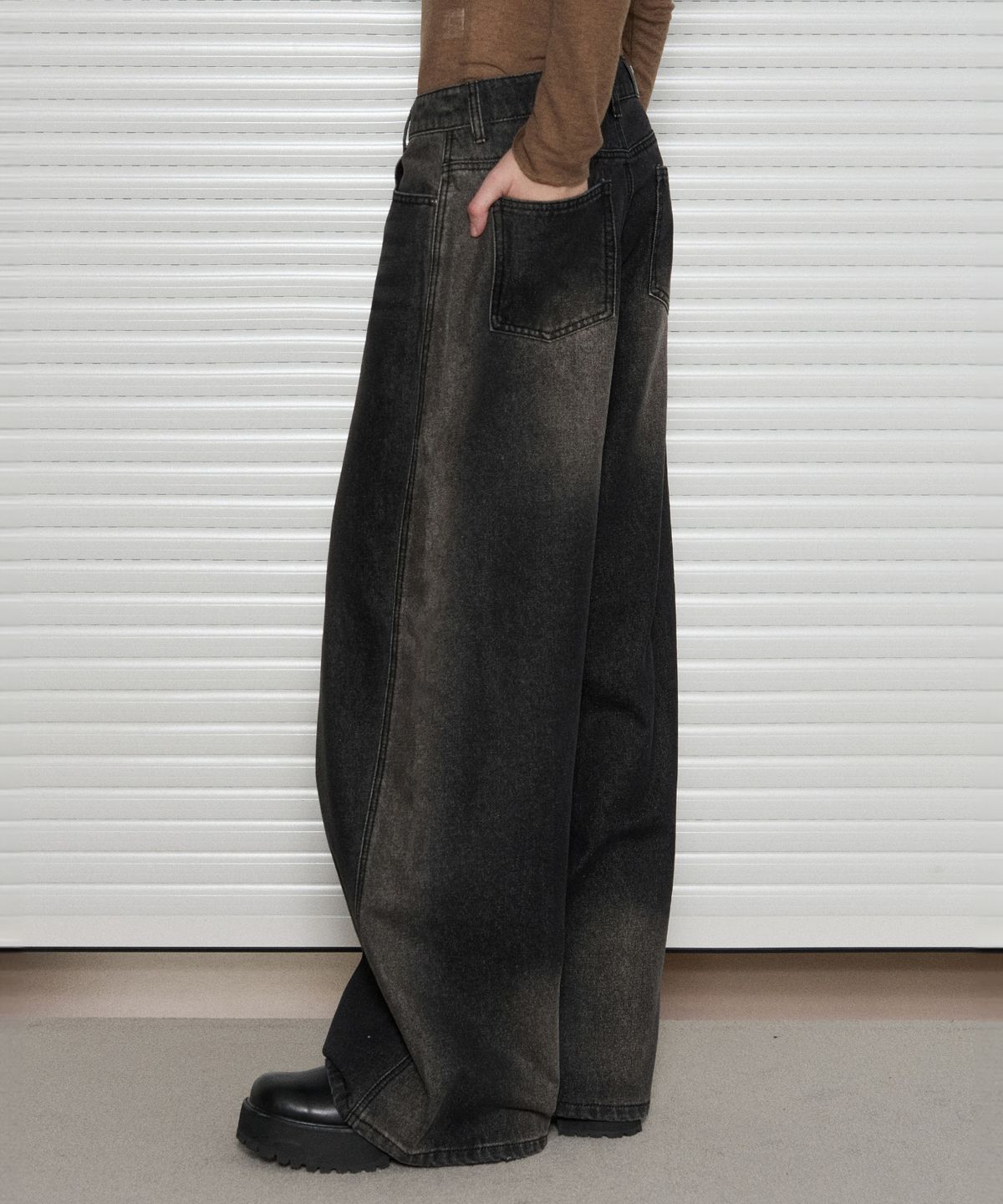 레더리(LEATHERY) 워시드 와이드 데님 팬츠 [BLUE]