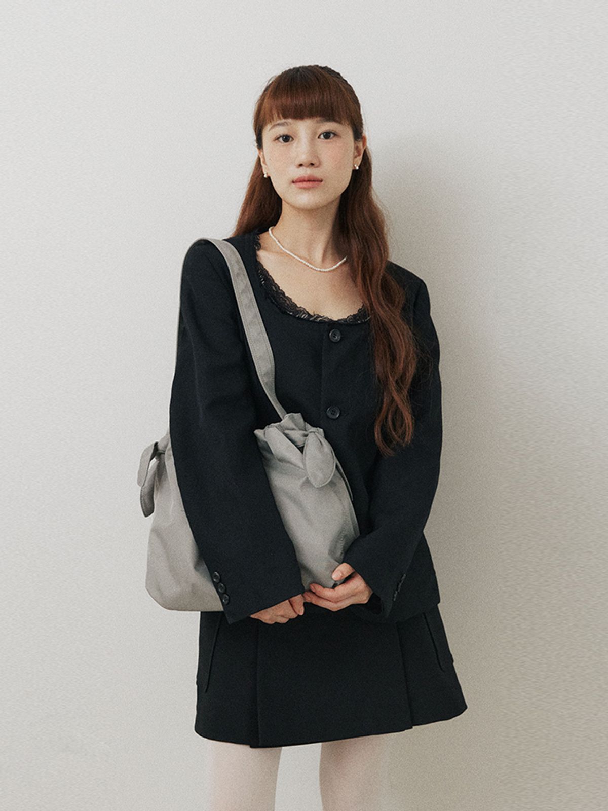하이칙스(HIGH CHEEKS) Ribbon Nylon Bucket Bag_2COLORS_HC2478BG001M