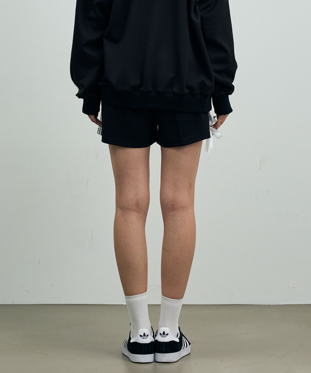 아리킴(ARIKIM) RIBBON JERSEY TRACK SHORTS PANTS / BLACK