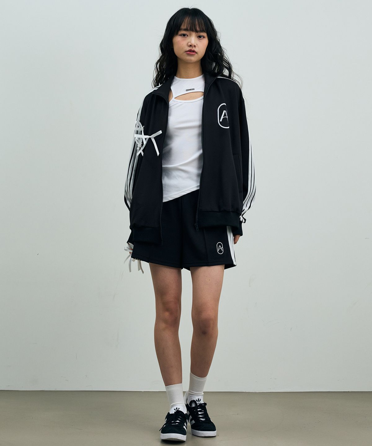 아리킴(ARIKIM) RIBBON JERSEY TRACK SHORTS PANTS / BLACK