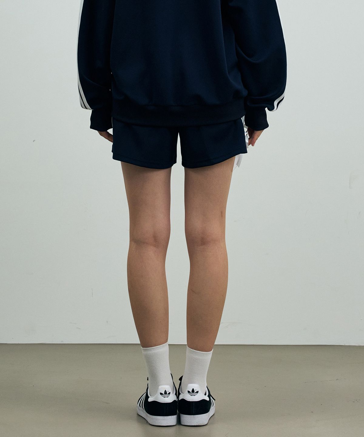 아리킴(ARIKIM) RIBBON JERSEY TRACK SHORTS PANTS / NAVY