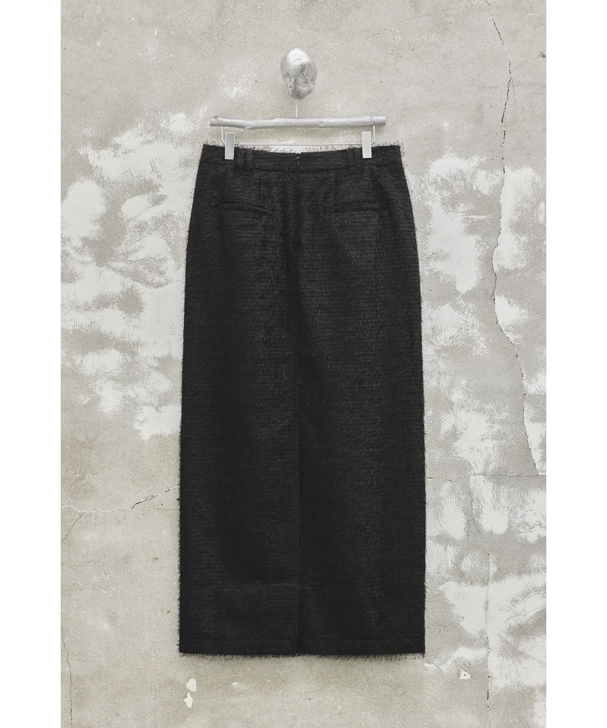유스(YOUTH) Maxi Skirt - Black