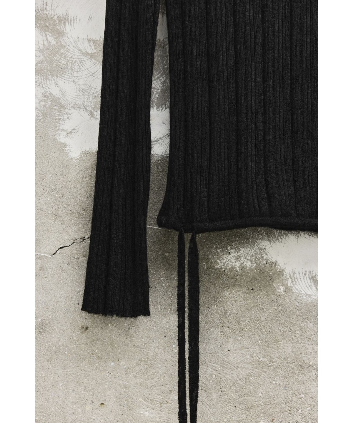 유스(YOUTH) Hooded Knit Top - Black