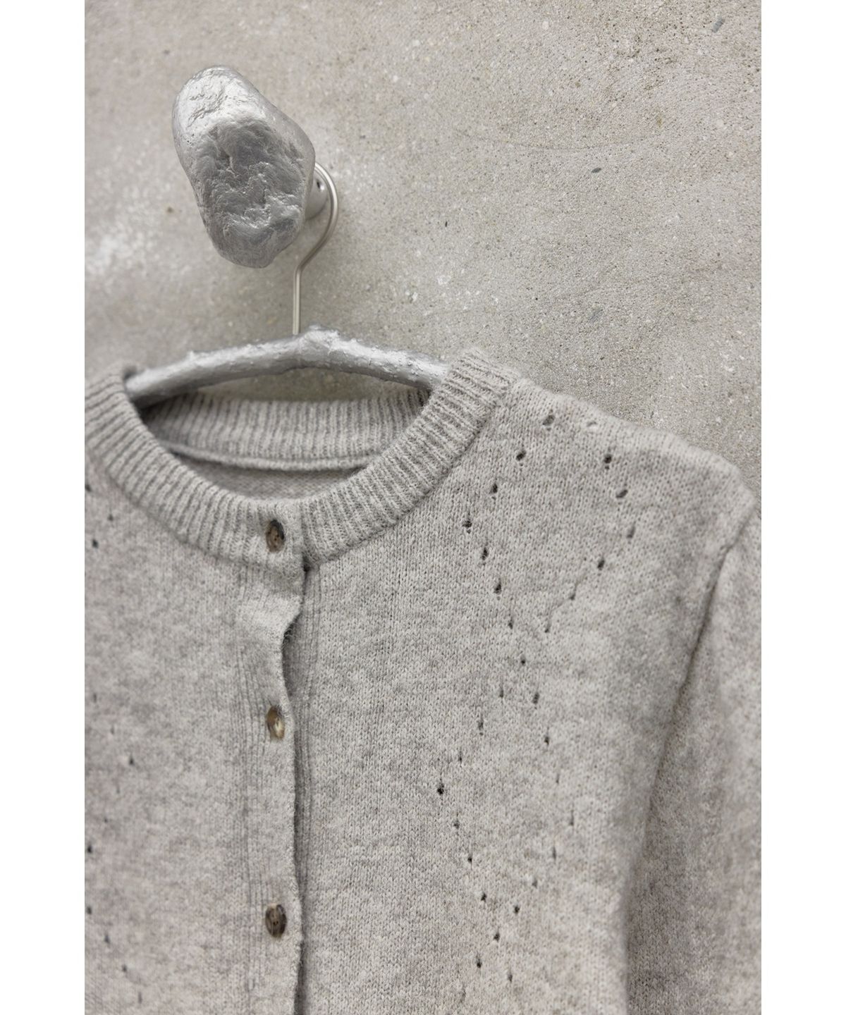 유스(YOUTH) Argyle Punching Knit Cardigan - Light Grey