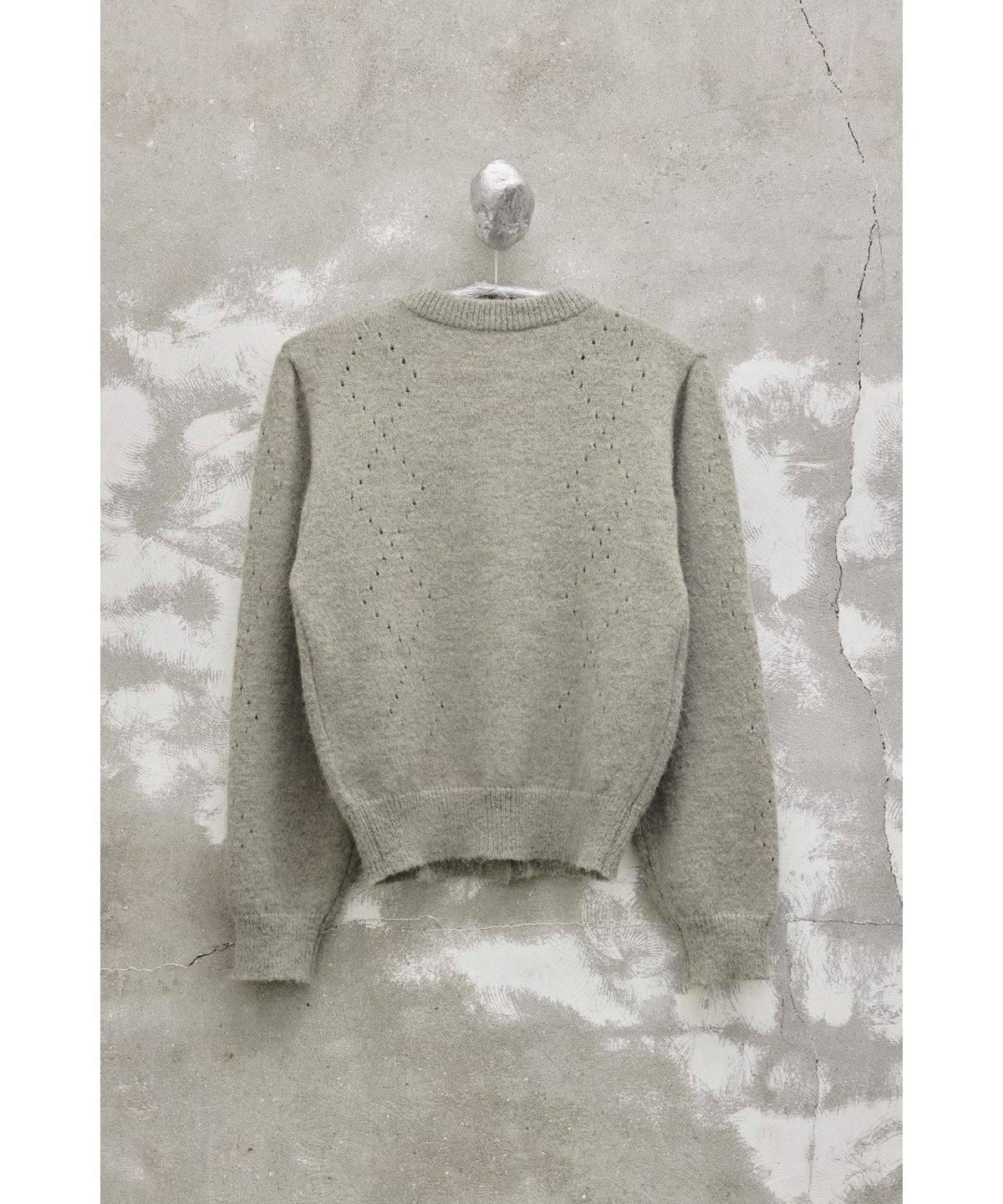 유스(YOUTH) Argyle Punching Knit Cardigan - Beige