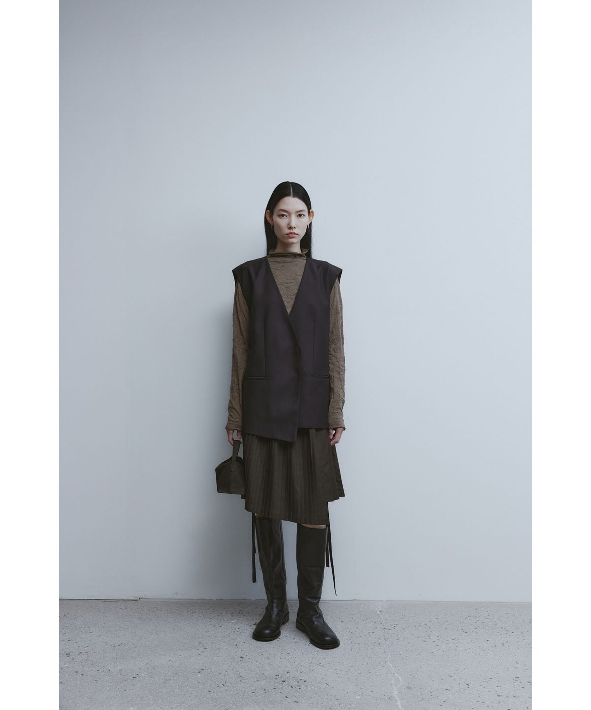 유스(YOUTH) Oversized Tailored Vest - Brown