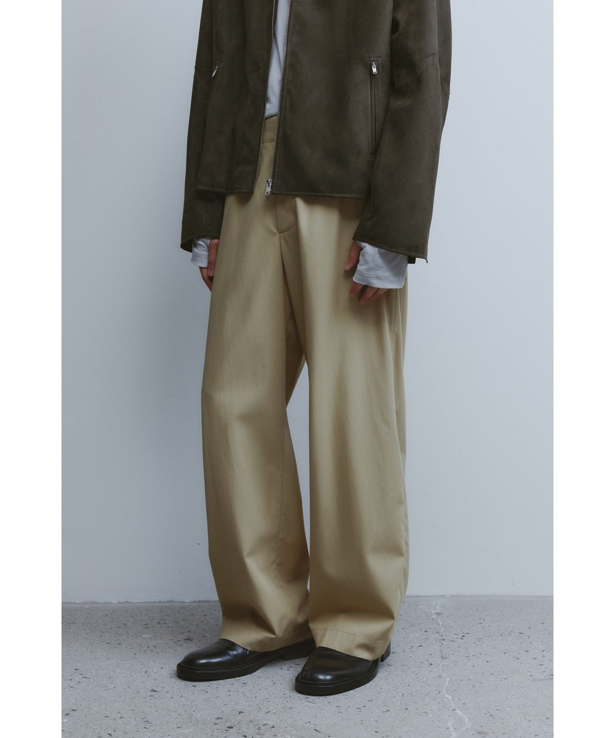 유스(YOUTH) Wide Chino Pants - Beige