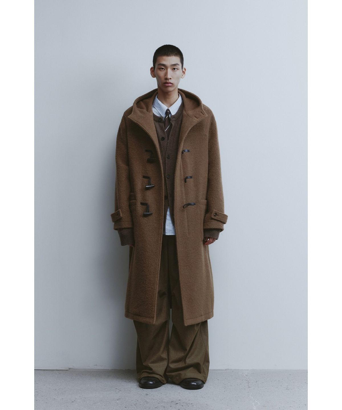 유스(YOUTH) Strap Wide Cargo Pants - Beige