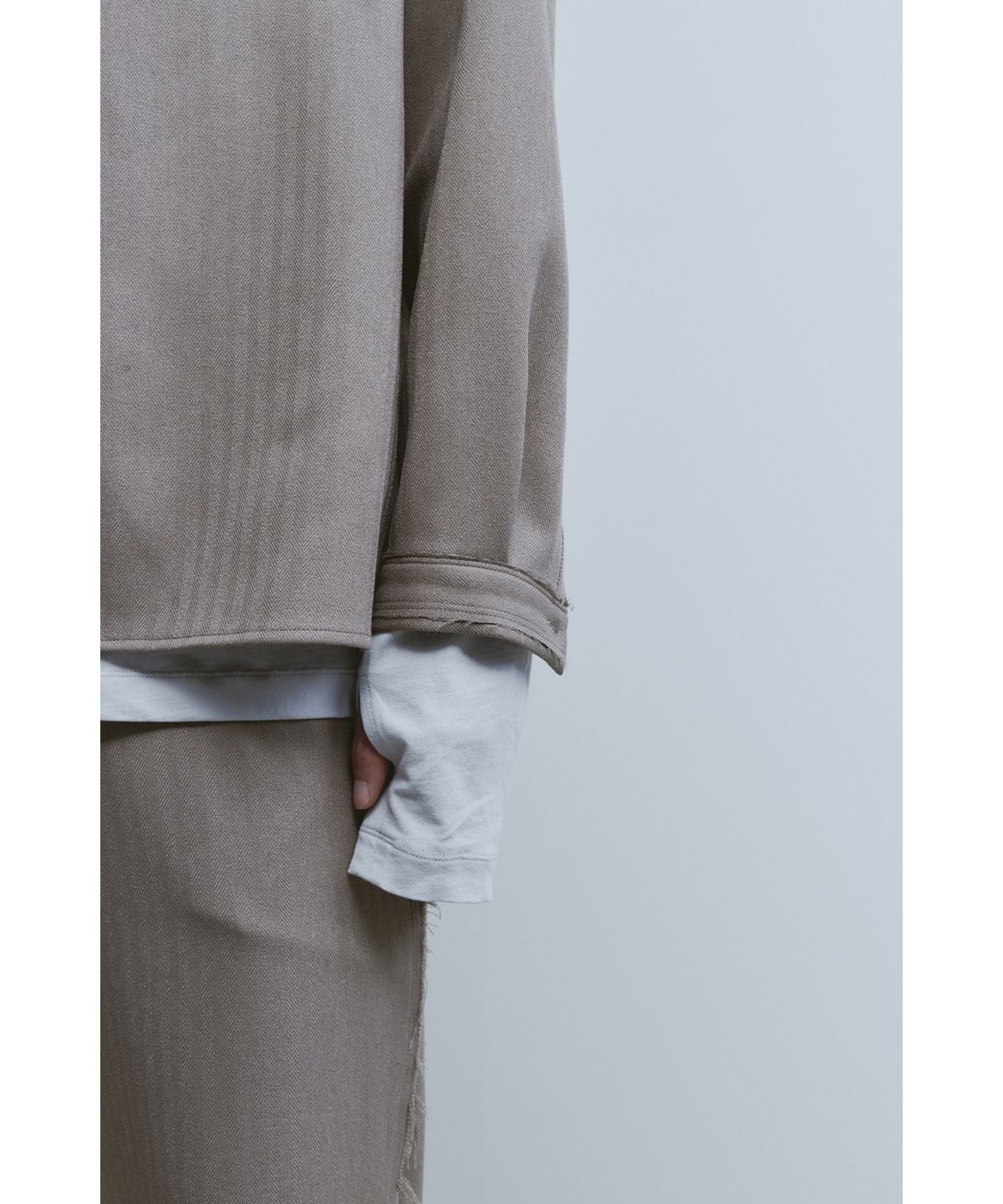 유스(YOUTH) Cut-off Loosed Shirt - Beige Herringborn