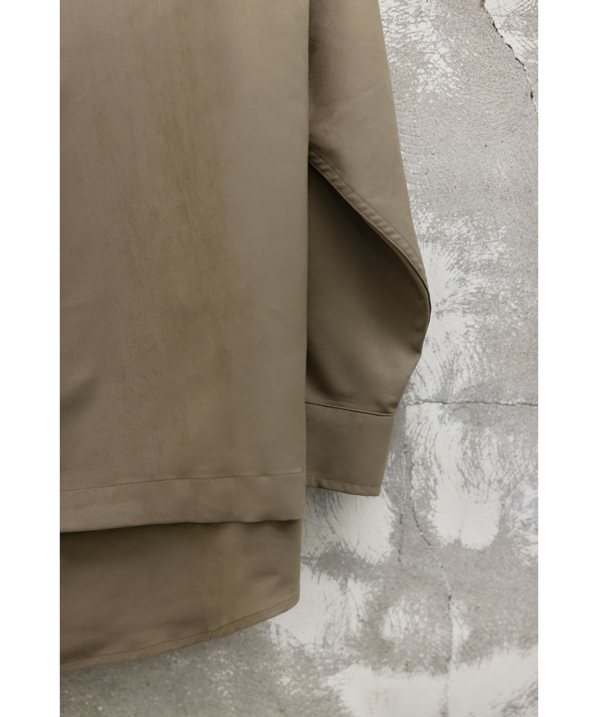 유스(YOUTH) Faux Suede Layered Shirt - Brown