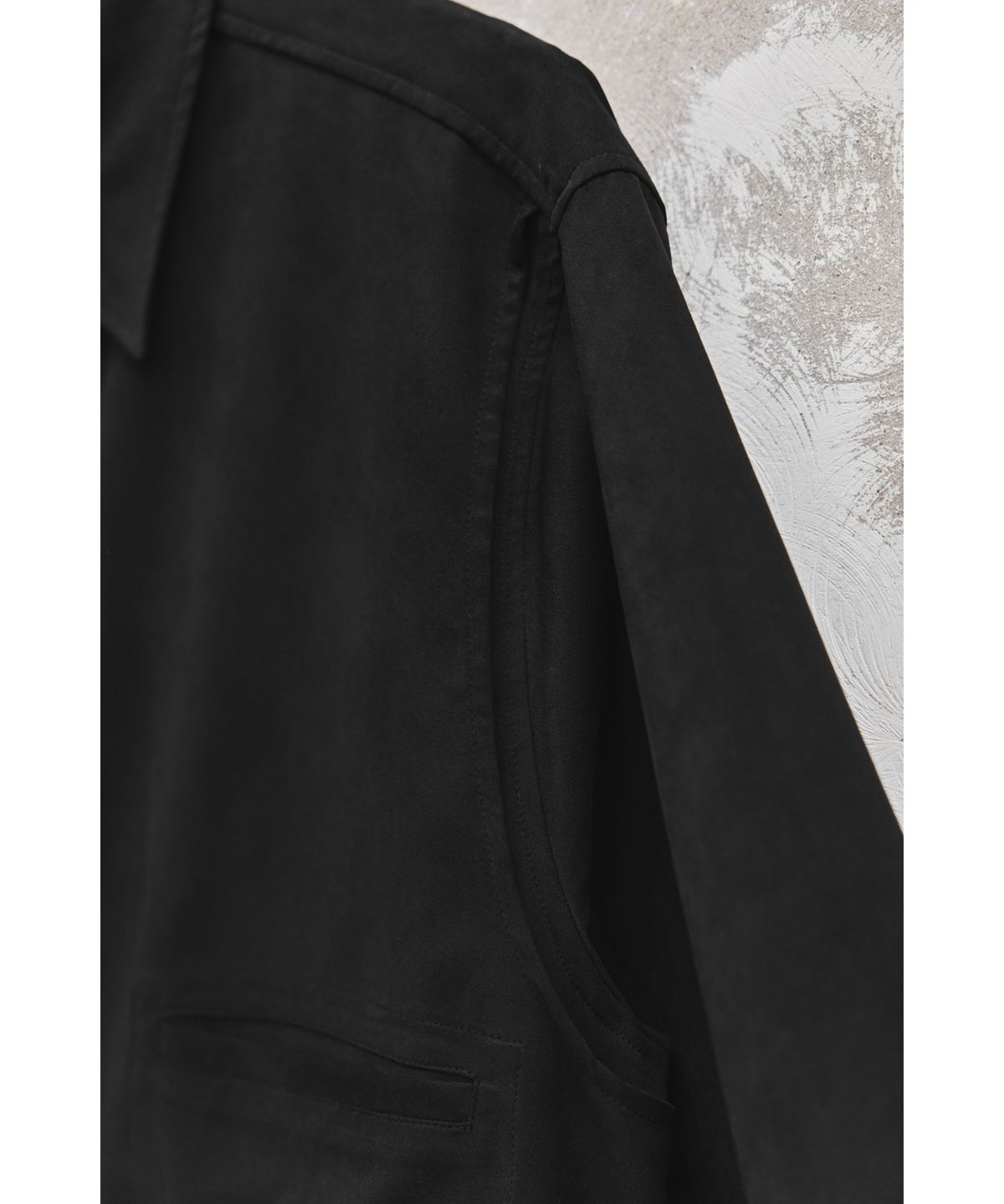 유스(YOUTH) Faux Suede Layered Shirt - Black