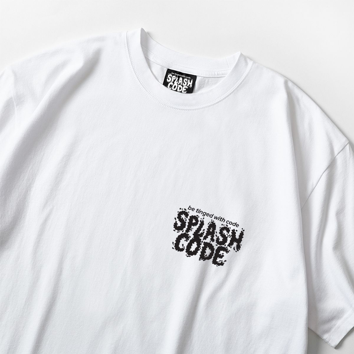 스플래시코드(SPLASHCODE) 반팔 티셔츠 화이트 - 쥬시 스플래시 블랙(Juicy Splash BK)