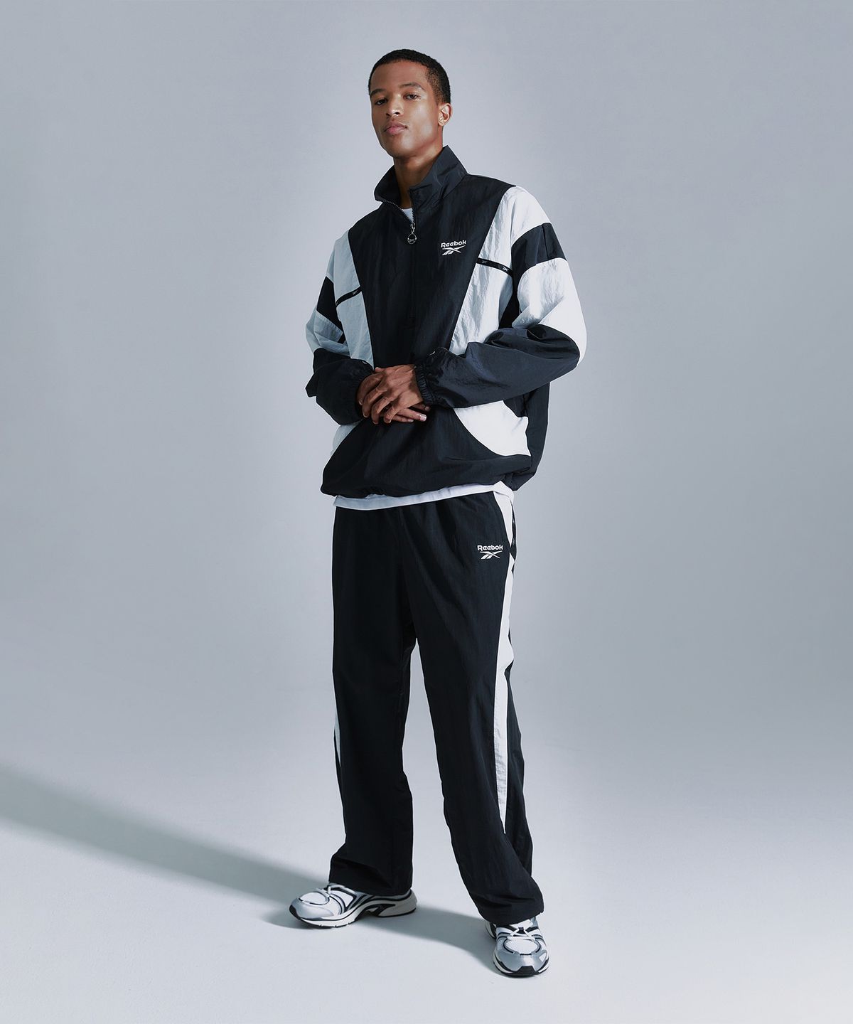 리복(REEBOK) 라이벌 더블 커브 아노락 - 블랙
