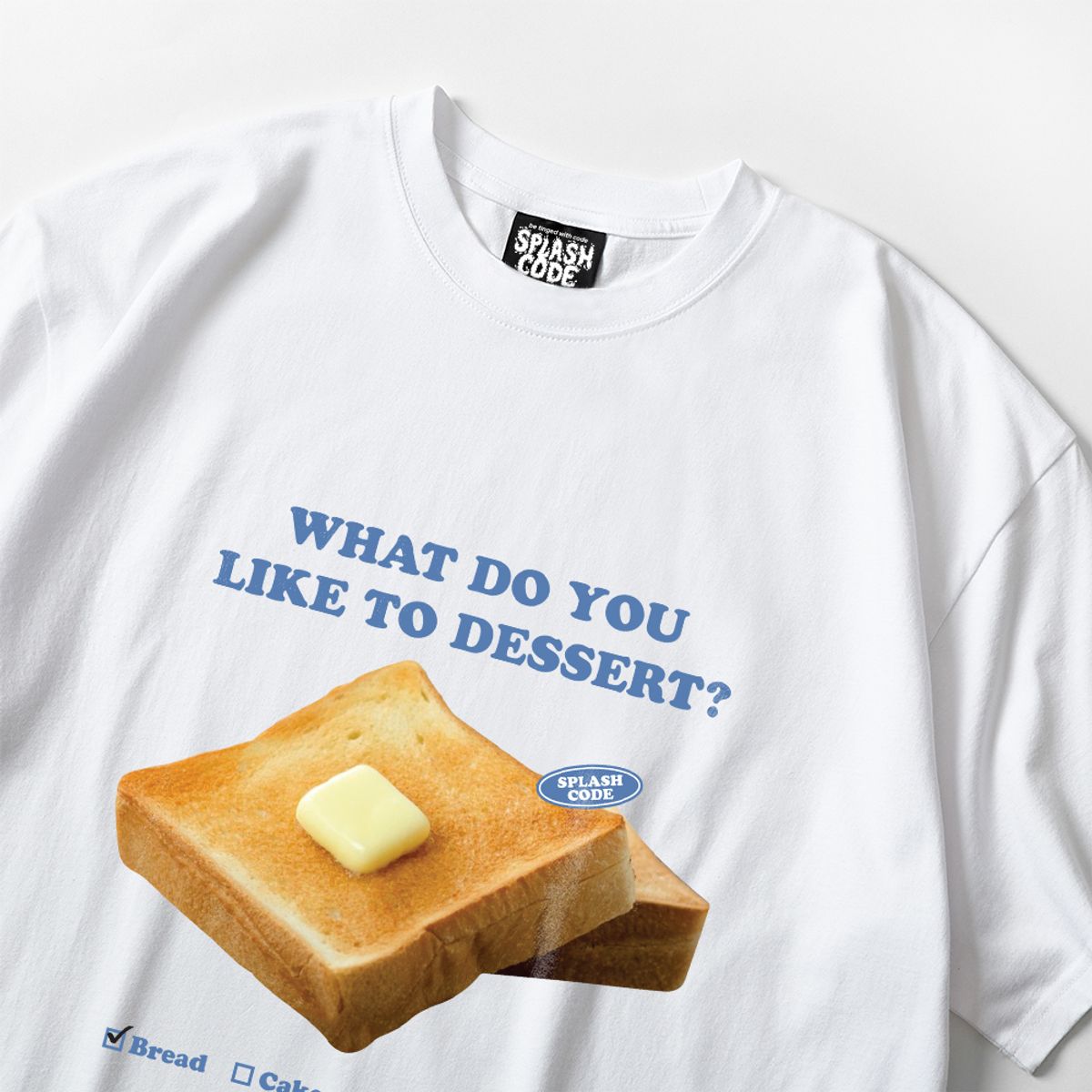 스플래시코드(SPLASHCODE) 반팔 티셔츠 화이트 - 디저트 브레드(Dessert Bread)