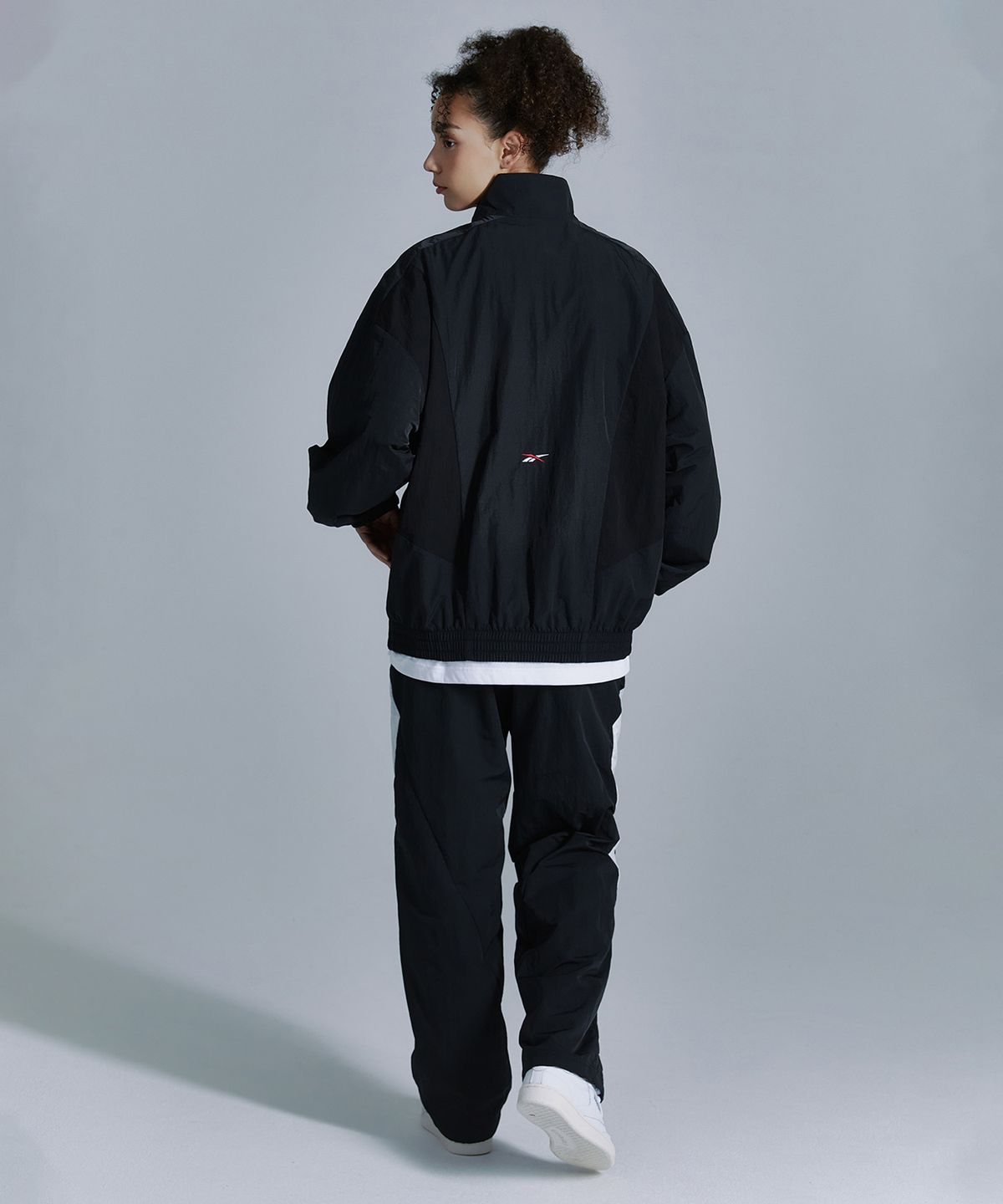 리복(REEBOK) 라이벌 윈드 브레이커 - 블랙