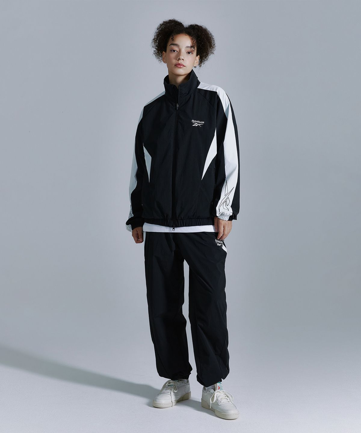 리복(REEBOK) 플로우 웜업 조거 팬츠 - 블랙