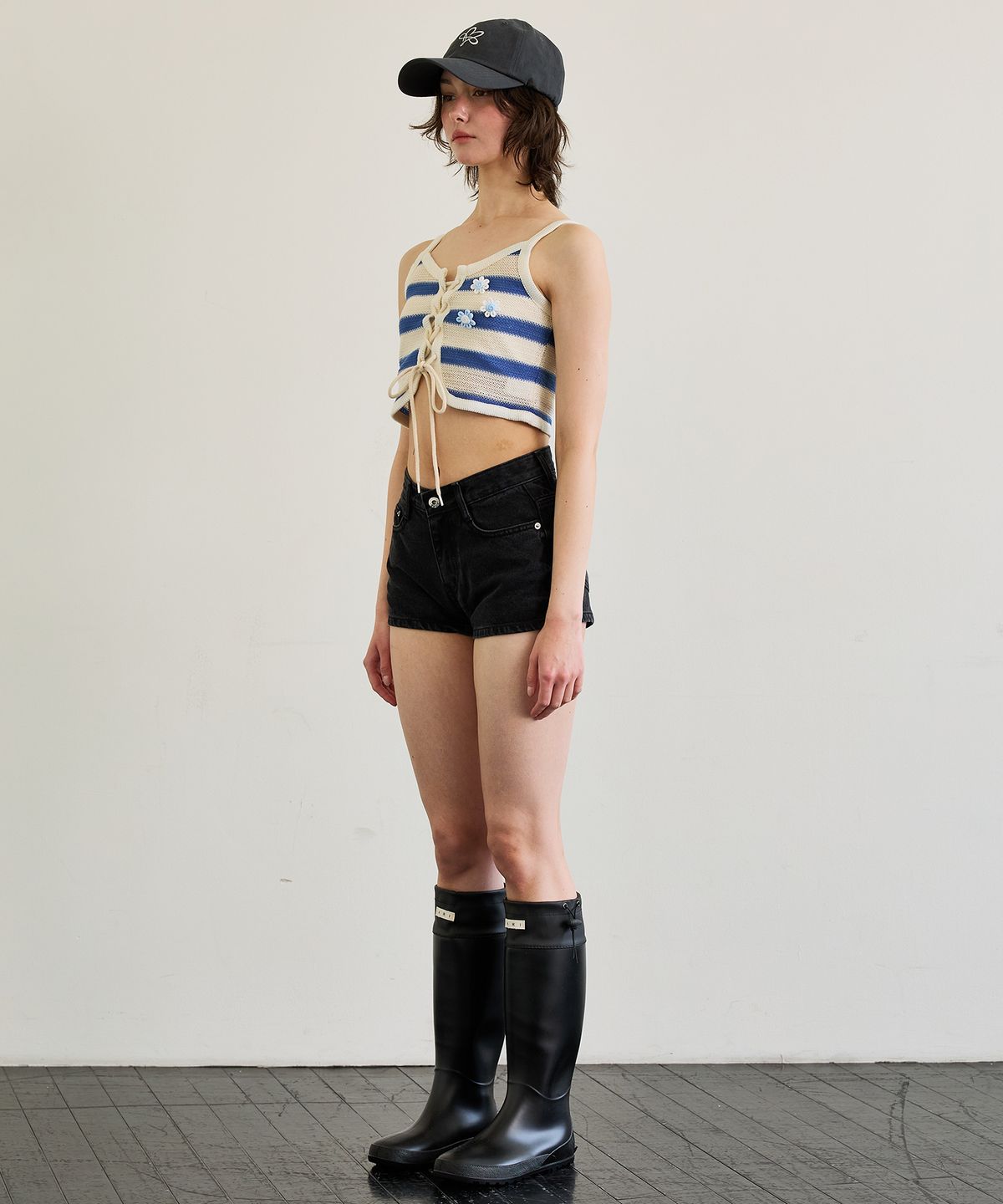 아리킴(ARIKIM) MIMI STRIPE SLEEVELESS / BLUE