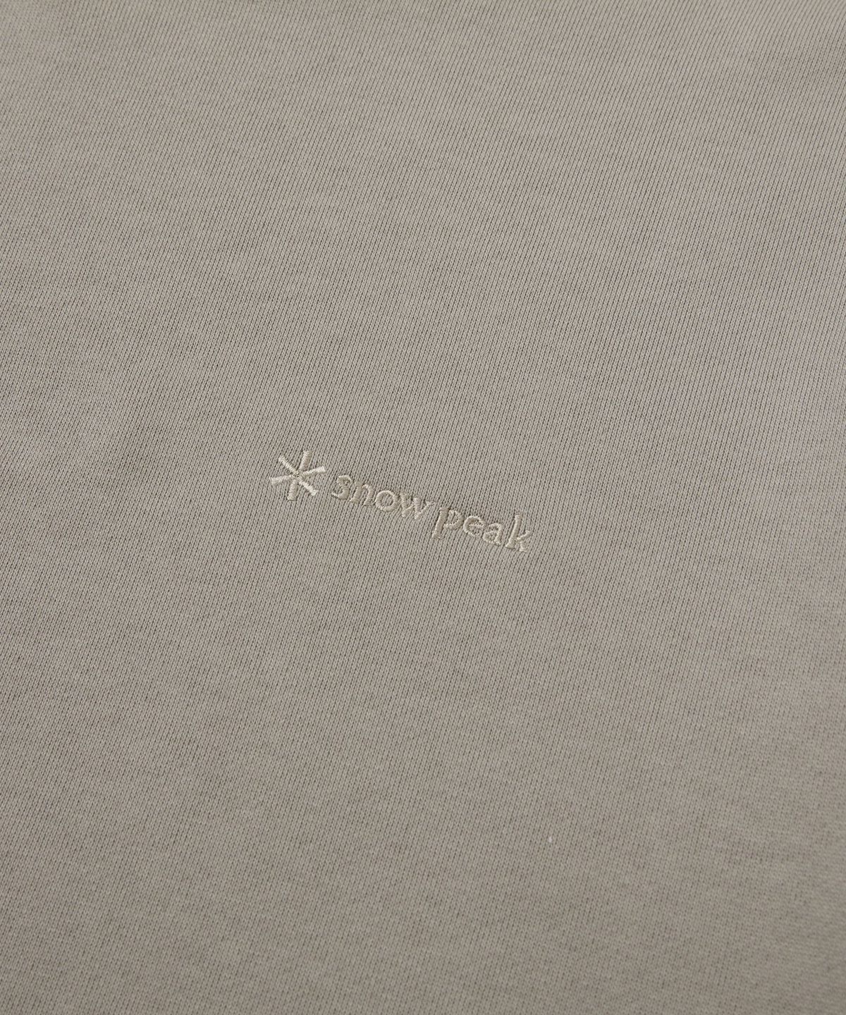 스노우피크 어패럴(SNOWPEAK APPAREL) 랜드 포켓 후드 티셔츠 (S24FMFHD60) Fog Gray