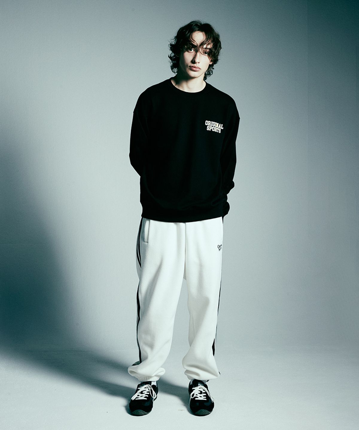프로-스펙스(PRO-SPECS) 24F CLASSIC CREWNECK BLAK