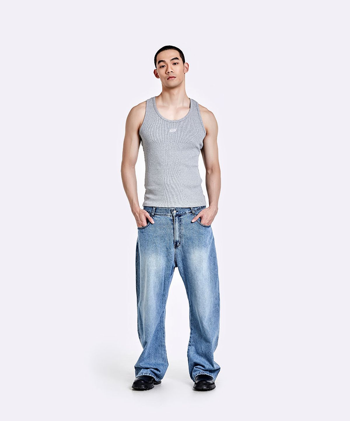 51퍼센트(51PERCENT) Basic curve sleeveless - Grey