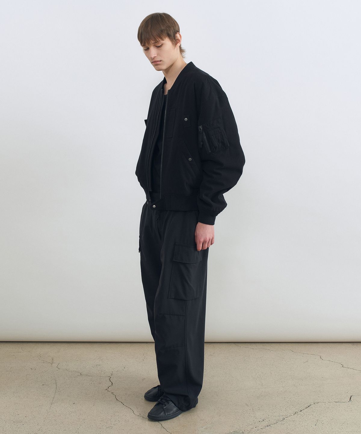 인사일런스(INSILENCE) 워시드 몰스킨 MA-1 WASHED BLACK