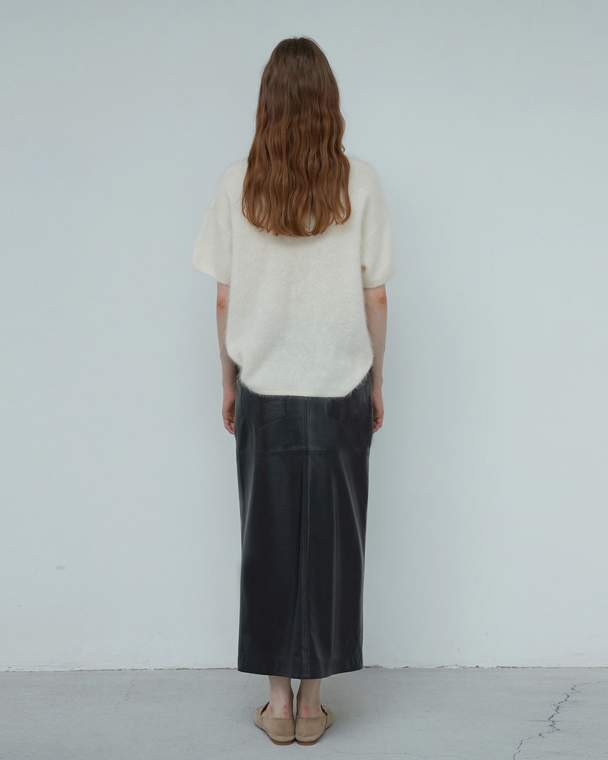 베르데마르(VERDEMAR) Italian nappa Lambskin Slit Long Skirt
