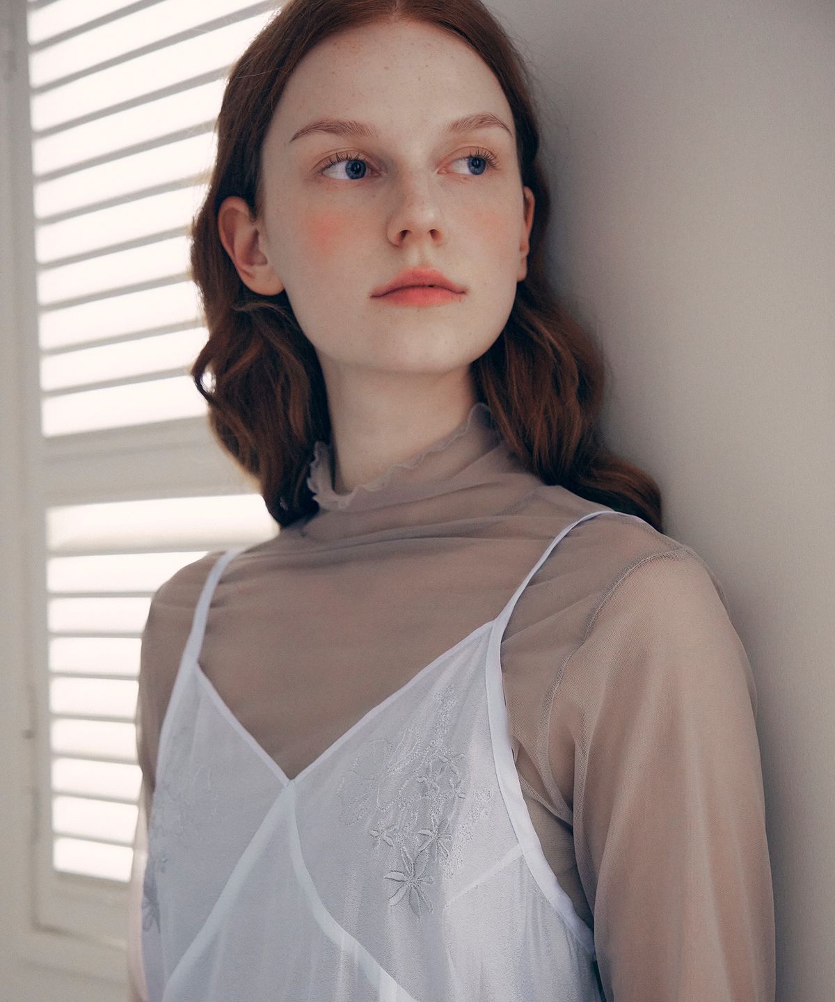 로라로라(ROLAROLA) BASIC LAYERED T-SHIRT GRAY