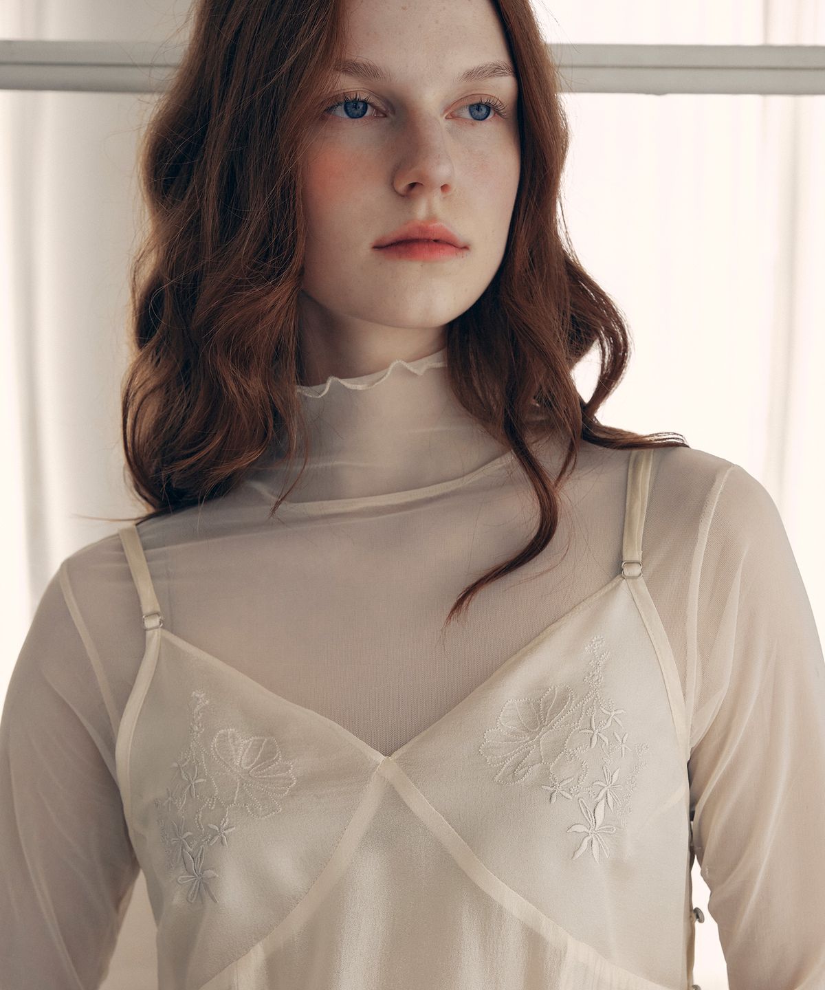 로라로라(ROLAROLA) BASIC LAYERED T-SHIRT IVORY
