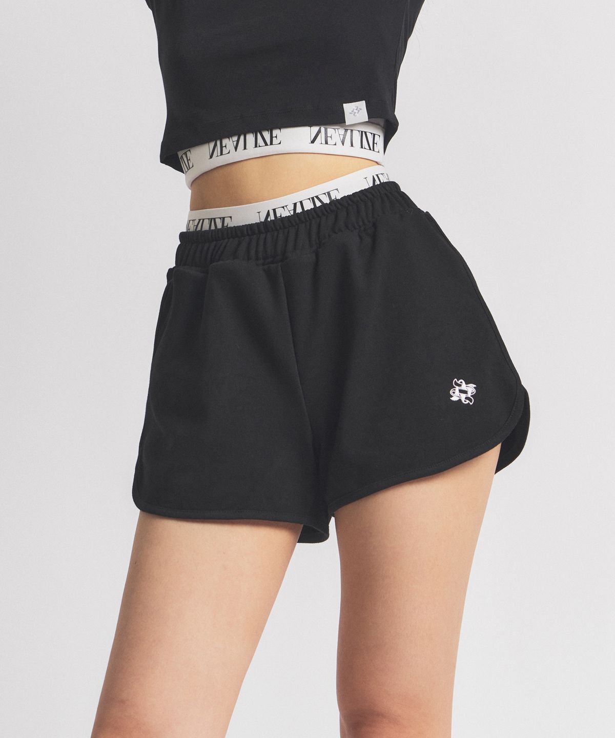 닐라이즈(NEALIZE) Banding Athlete Shorts Black