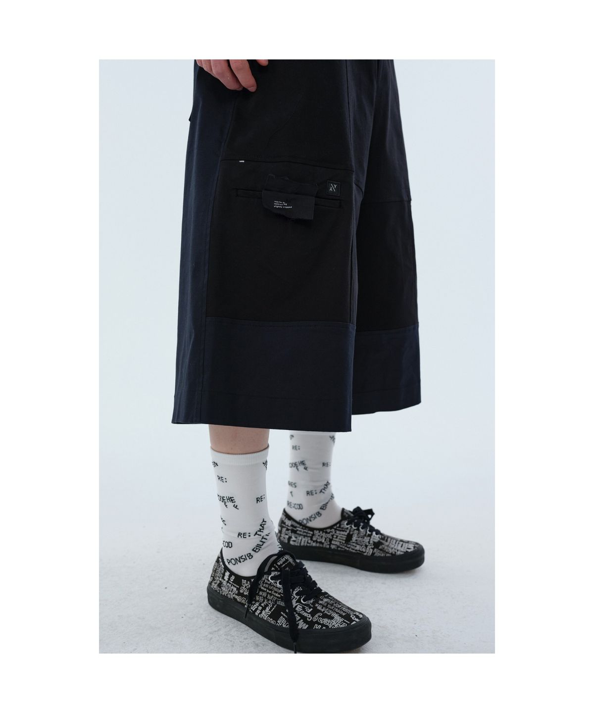 래코드(RECODE) Woven Patch Midi Pants_RKPAA24619BKX