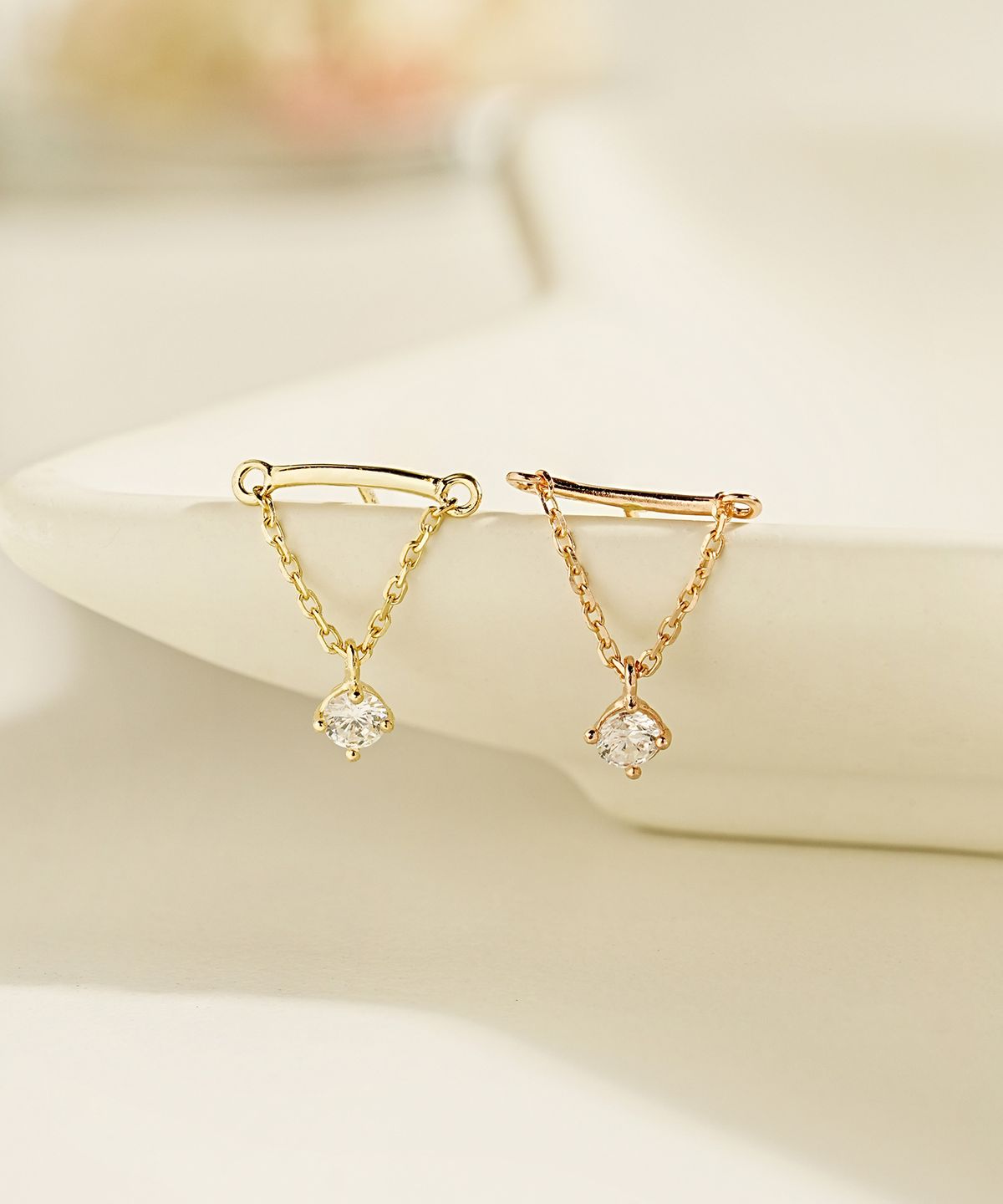 미니멀피어싱(MINIMALPIERCING) 14K 모이사나이트 다이아 히든 헬릭스 드롭 큐빅 피어싱 귀걸이 1부