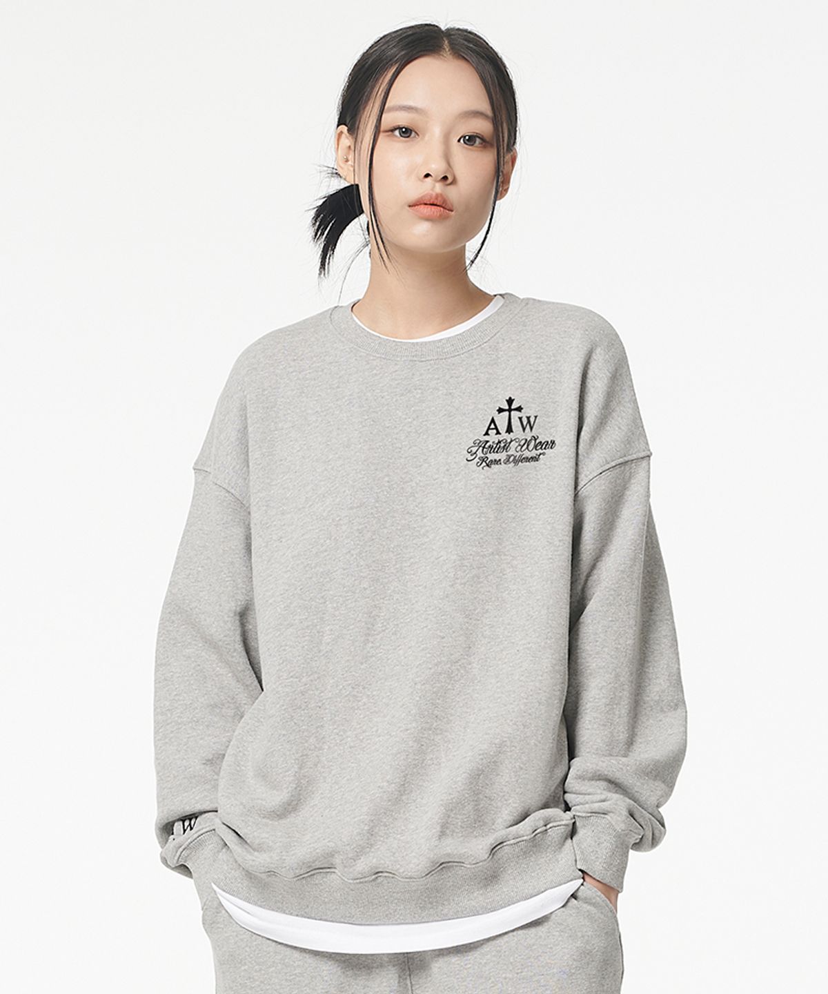 아티스트웨어(ARTISTWEAR) [ATW] 레터링 맨투맨