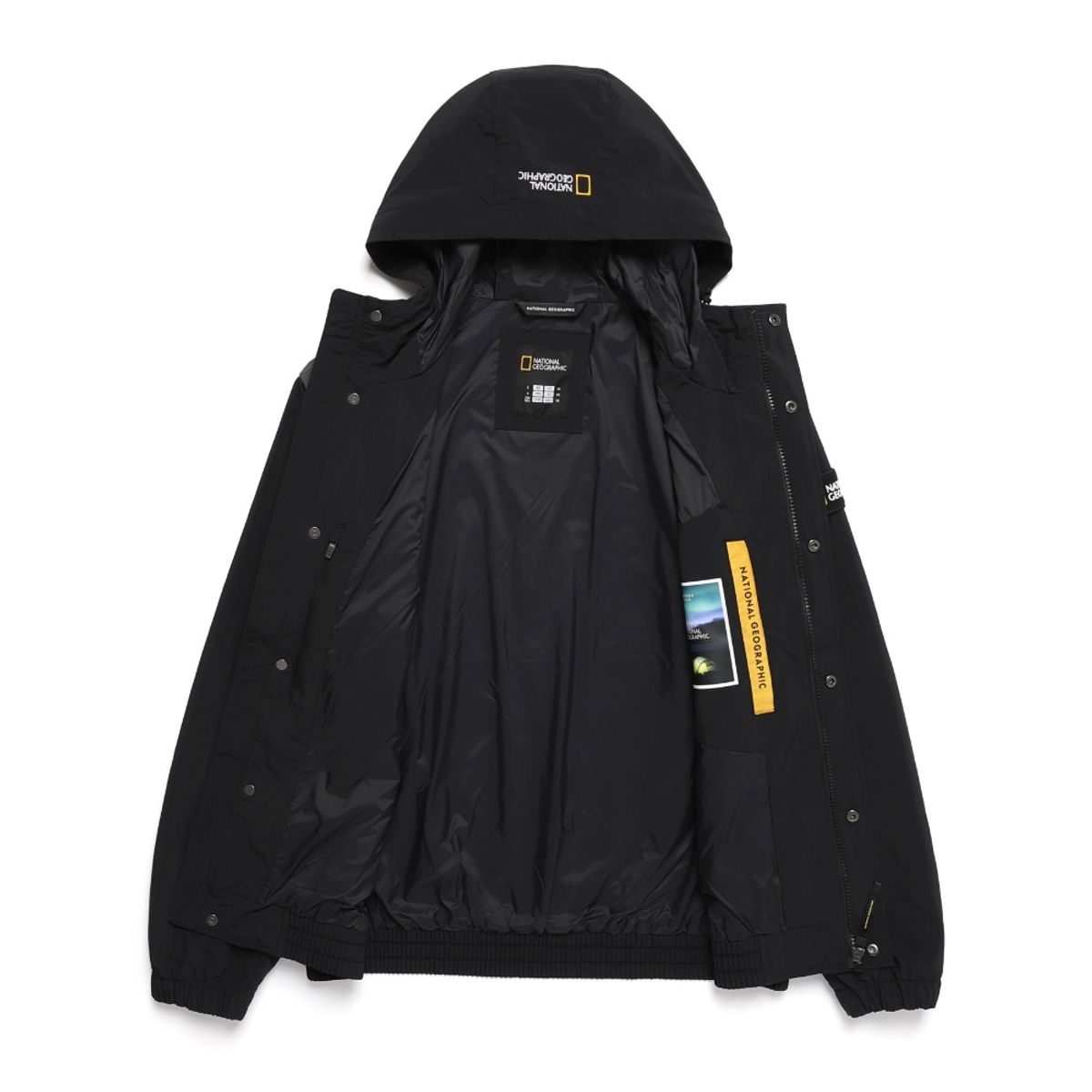 내셔널지오그래픽(NATIONALGEOGRAPHIC) N243UFT060 카프라 바람막이 후드 점퍼 CARBON BLACK