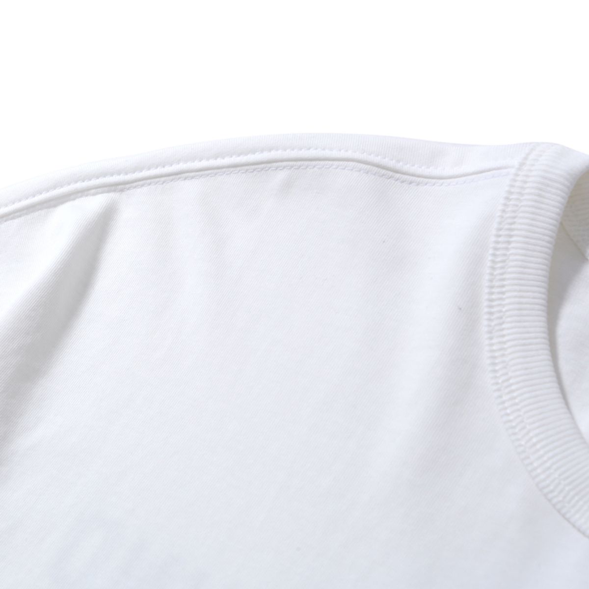 모이프(MOIF) [AW24]404 GNF(B) L/S TEE / OFF WHITE